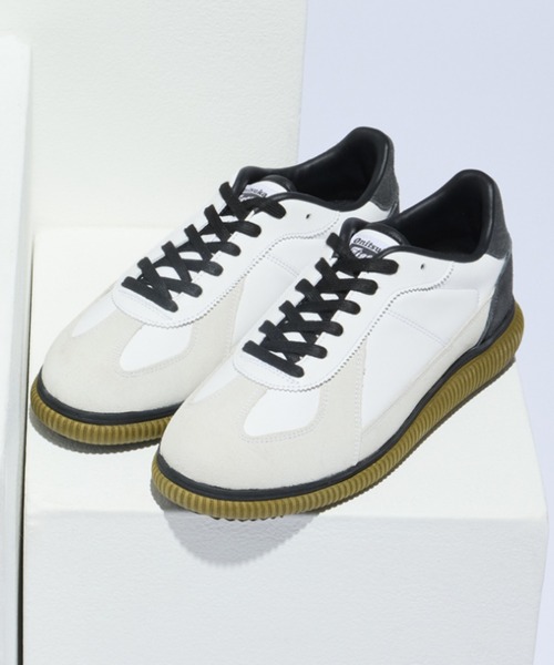 Onitsuka Tiger（オニツカタイガー） スニーカー DELECITY L