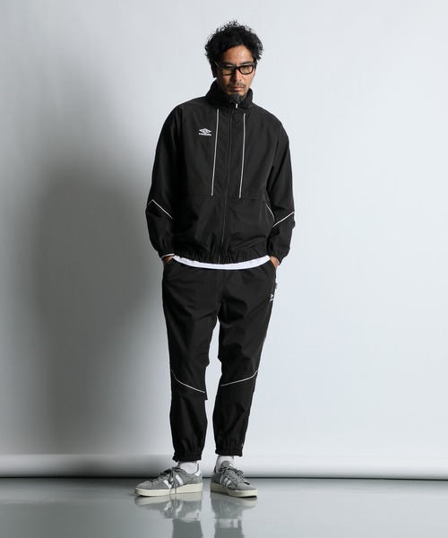 umbro（アンブロ） ナイロンジャケット × BLACK LABEL SET-UP FIELD