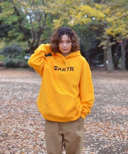 パーカー AKTR 68xAKTR LOGO HOODIE（アクター シックスティエイト