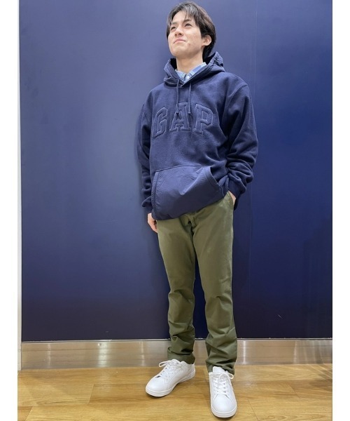 カーキ スリムフィットパンツ サイクリスト向け GAP（ギャップ