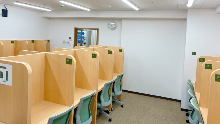 Z-UP西新校｜大学受験の高校生予備校(塾)ゼットアップ（全教研高校部Z-UP）