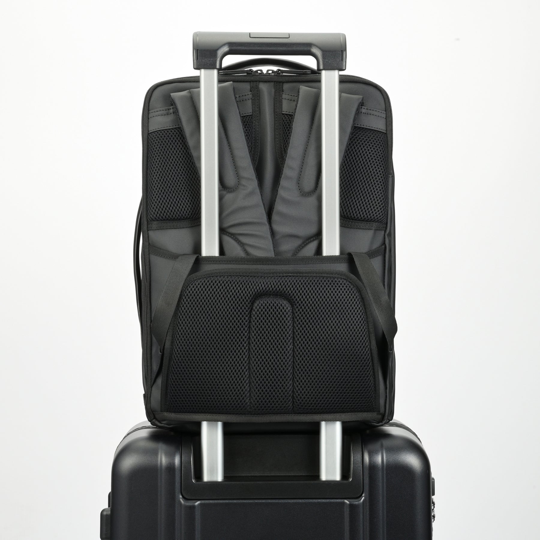 Z PACK | type-C2 Laminated Backpack A4/14