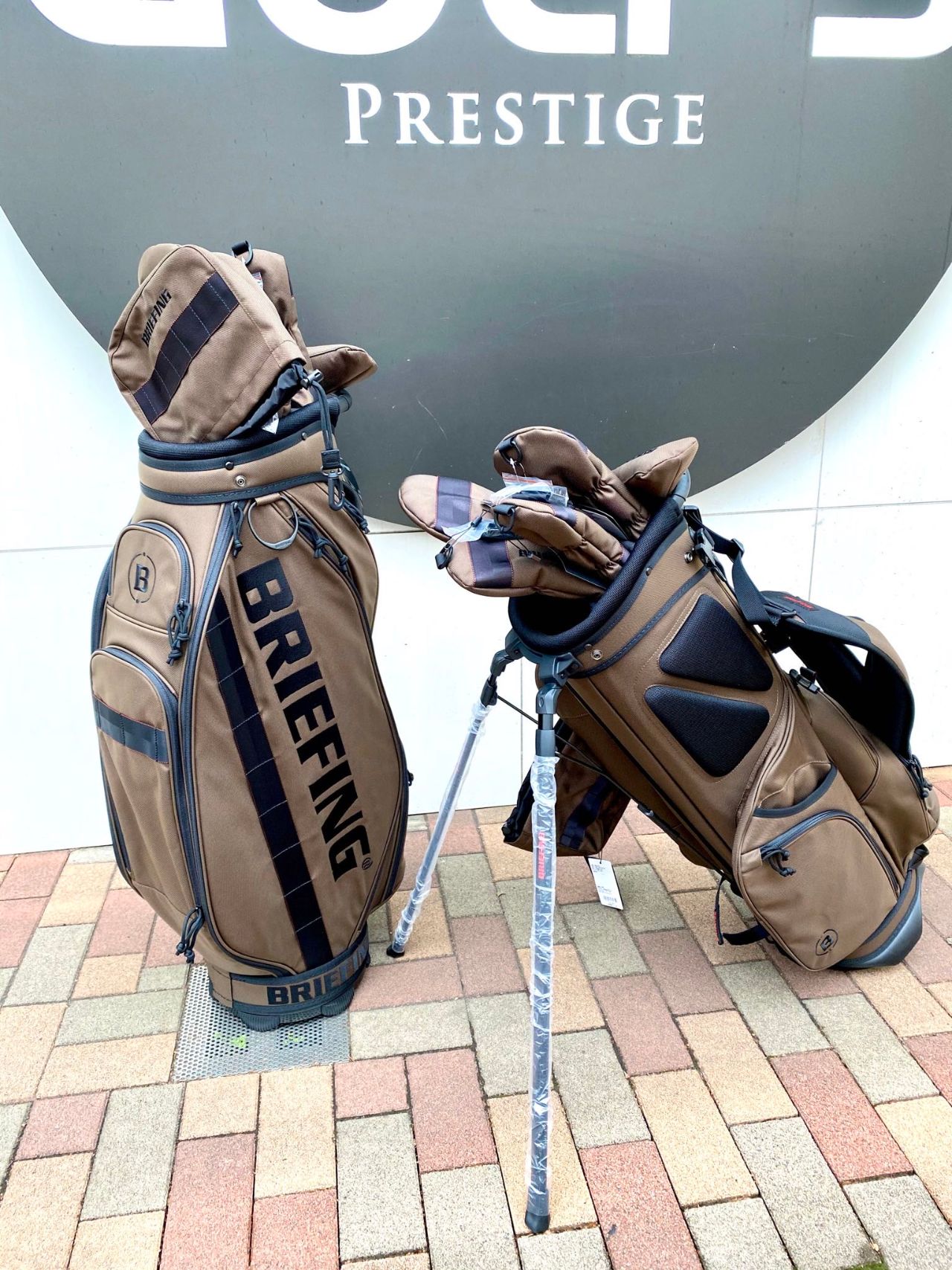 シーズン限定カラーリング！【 BRIEFING 】新作キャディバッグが入荷