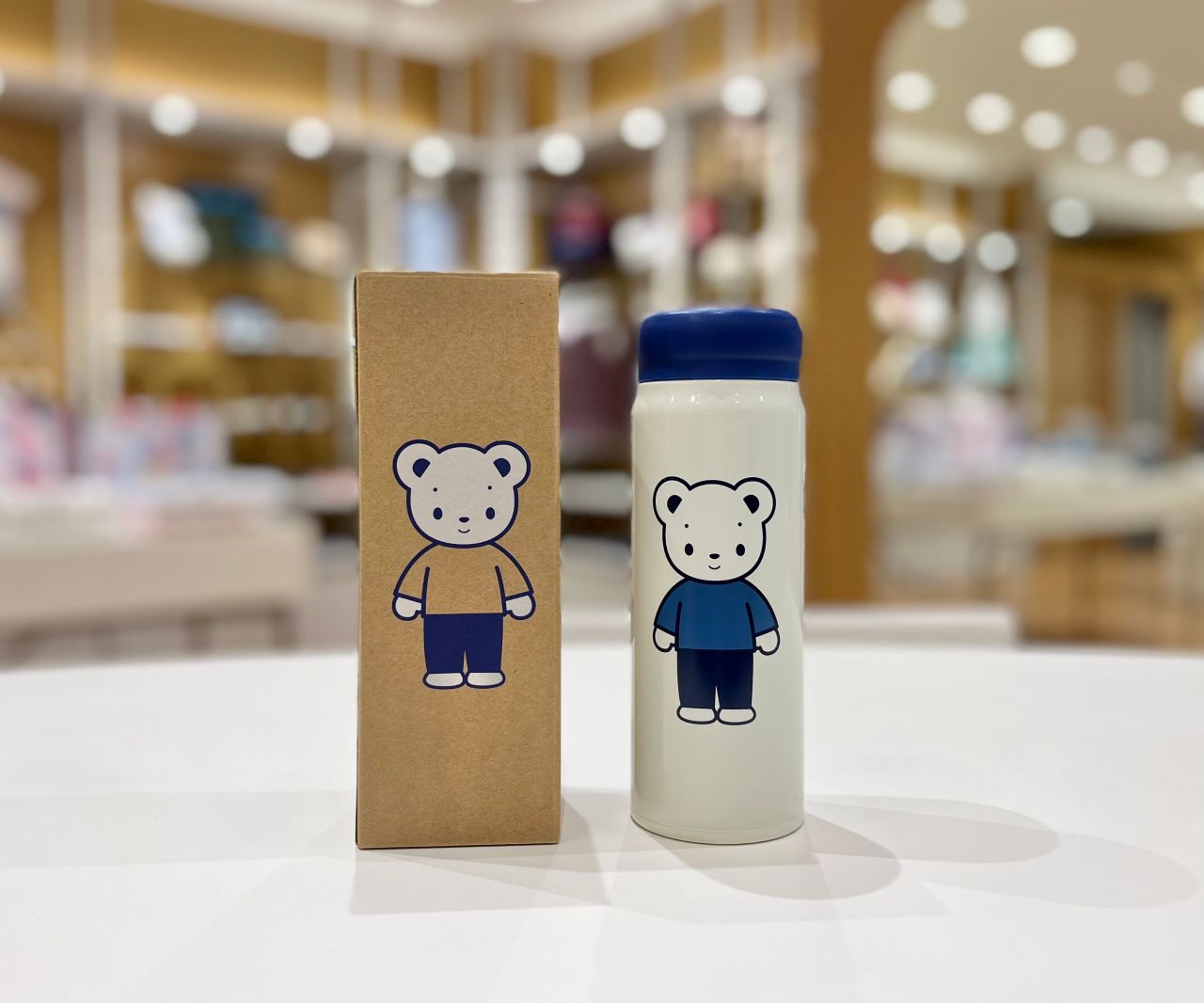 ファミちゃんグッズで水分補給♪｜ファミリアファミリア芦屋モンテ