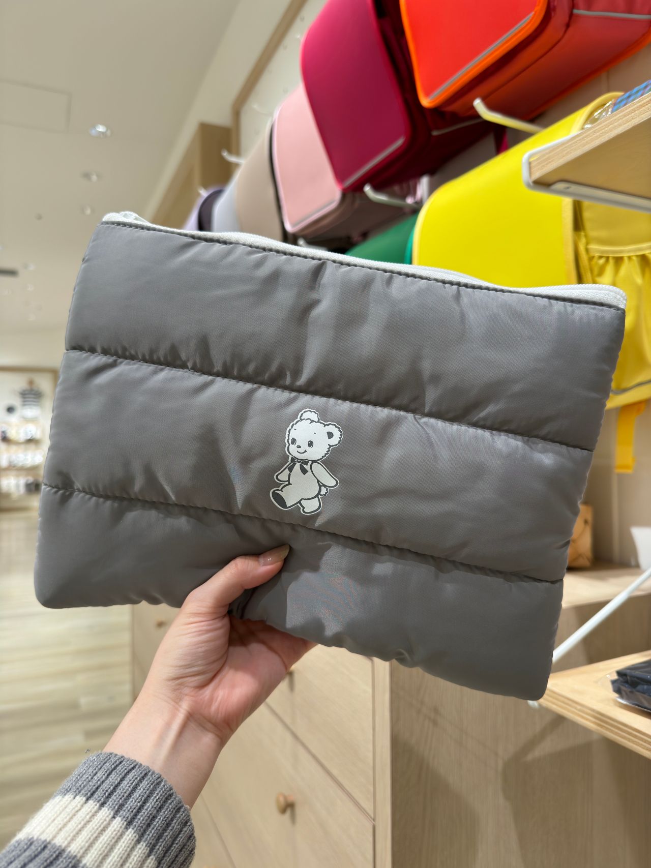 神戸本店】air ran. 数量限定ノベルティプレゼント！｜ファミリア神戸