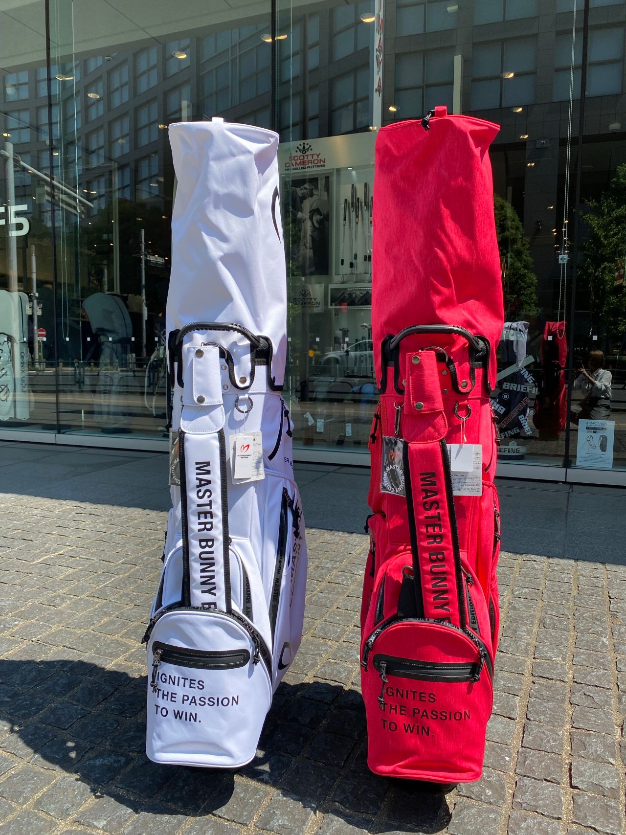 MASTER BUNNY EDITION(マスターバニーエディション)新作キャディバッグ