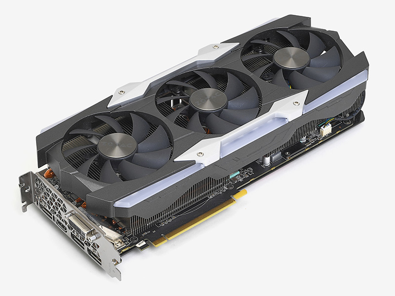 GPU性能はクーラーによってどこまで変わるのか？ZOTAC「ICE STORM