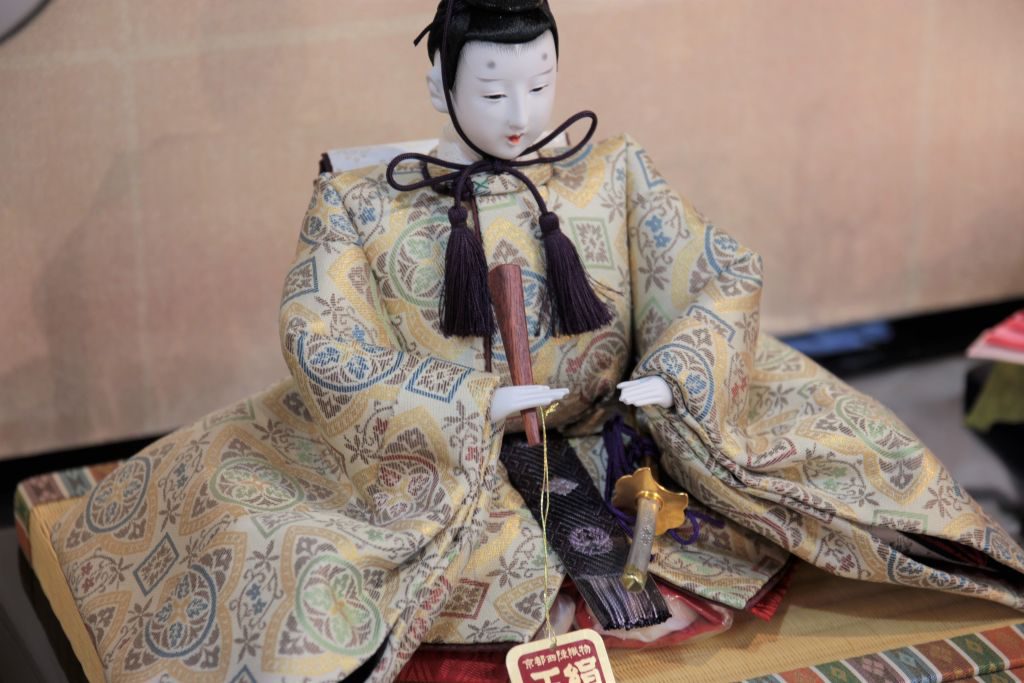 ひな人形 親王飾り 105センチ 伝統工芸 桐塑頭 味岡映水 シルクの