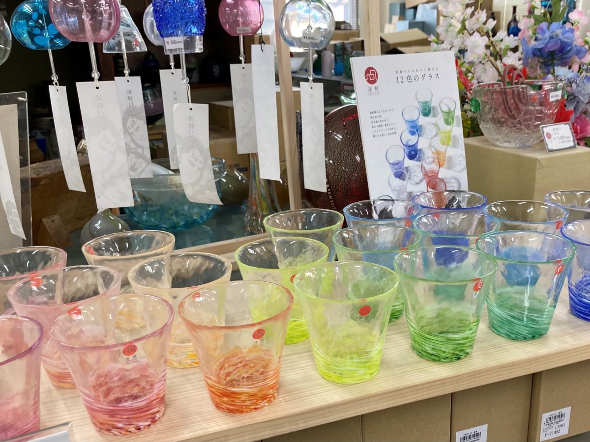 津軽びいどろファン必見！】“青森の海”をイメージして作った酒器を