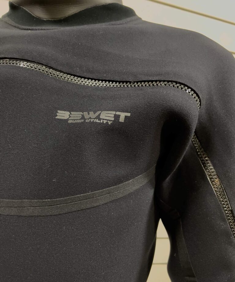 ドライスーツ オーダーありがとうございます BEWET SPIDER 90s