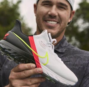 ケプカ愛用のゴルフシューズ｜ナイキツアープレミアを徹底レビュー