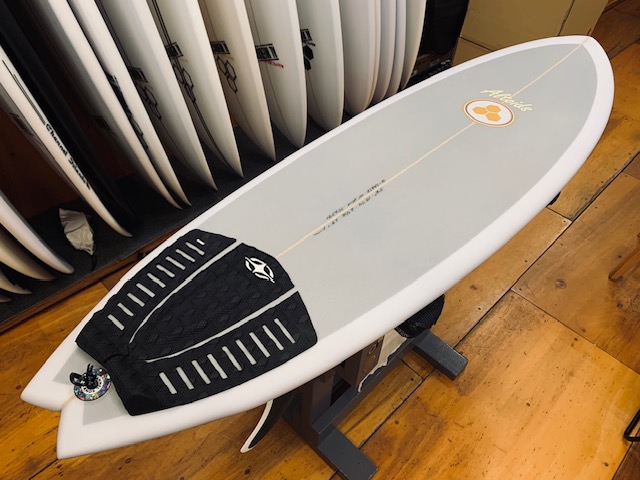 夏休みのNEWボード【BOBBY QUAD・G-SKATE】 | サーフィンスクール 千葉