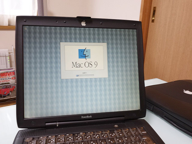 PowerBook G3 Pismo (Apple) 2000年 | 古いハードに囲まれて since2011