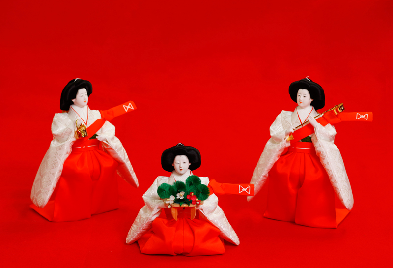 桂甫作安藤人形店の七段飾り（官女・五人囃・随臣・仕丁） | 雛人形