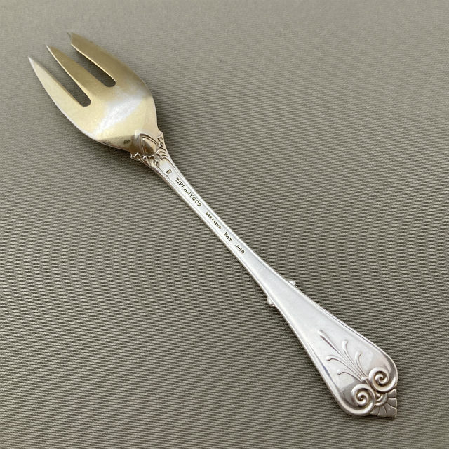 ティファニー「ケーキフォーク ”Tiffany”」《アンティックかとう》