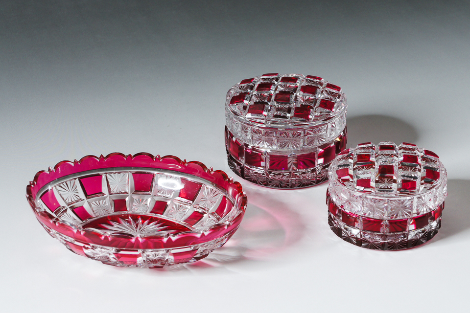 オールドバカラ「ローズダイヤモンドカット パウダーボックス（小