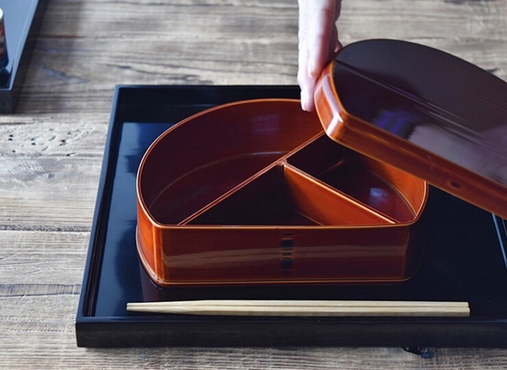 天然木製漆塗 春慶塗 半月弁当箱 - 生活骨董と古布のアンティーク