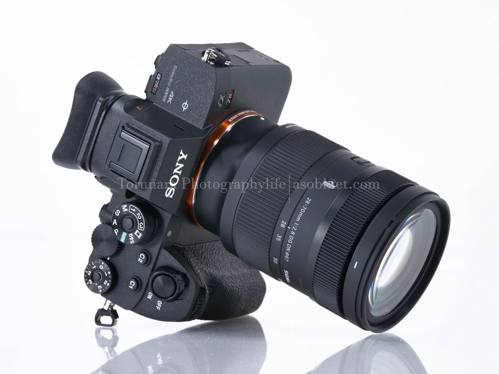 シグマ「28-70mm F2.8 DG DN | C」交換レンズレビュー外観・操作性・AF