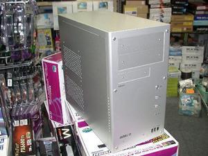 ASCII.jp：Micro ATXサイズのアルミケース「ALTIUM X MicroATX Version