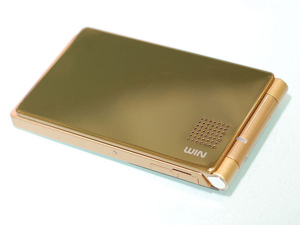 ASCII.jp：電話もかけられるゴールドカード「W55T」 (3/4)