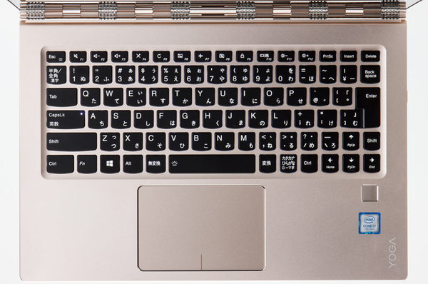 ASCII.jp：お洒落で薄型で4Kの15万円台ノートPC「YOGA 910」は外で使い