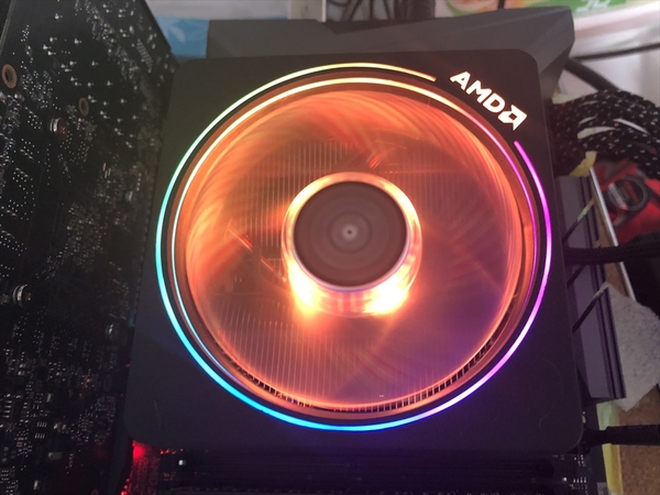 ASCII.jp：Ryzen 7 2700Xを速攻OCレビュー！ 競合比較で見えてくる新