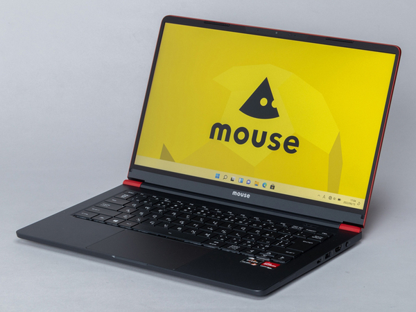 ASCII.jp：メタリックなレッドがカッコいい！ 10万円台のノートPC