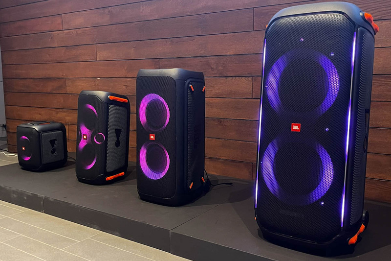 アゲアゲの大出力、巨大パーティスピーカーJBL「PartyBox 710」が日本
