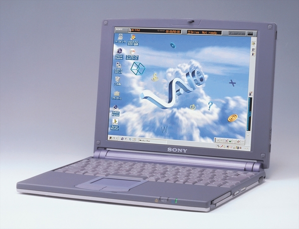 ASCII.jp：ノートPCの歴史を変えた「VAIOノート 505」と「VAIOノート