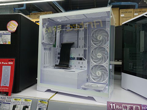 ピラーレスデザインのPCケース、ADATA「XPG INVADER-X」が23日発売