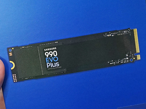 Samsungの新型SSD「990 EVO Plus」が発売、前モデルより最大50%高速化