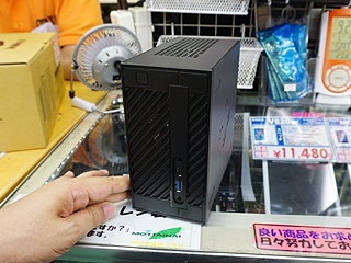 小型マザーの新規格「Mini-STX」対応の自作キット「DeskMini 110」が