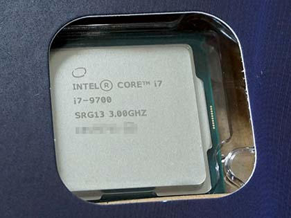 TDP65Wの8コアCPU「Core i7-9700」が入荷、価格は43,800円 - AKIBA PC