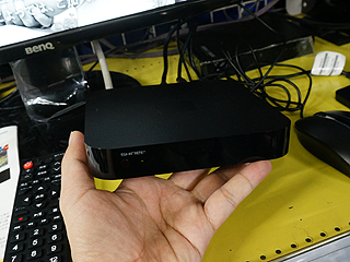 幅約15cmの小型レコーダー「ロクーガーW」が店頭デモ中 - AKIBA PC