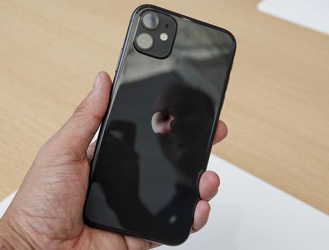 西田宗千佳のRandomTracking】新iPhoneを体験。3眼化「Pro」の超広角