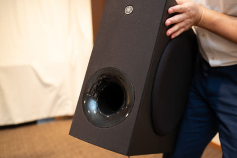 ヤマハ、Atmos対応サウンドバー。3万円台「SR-B30A」、サブウーファー