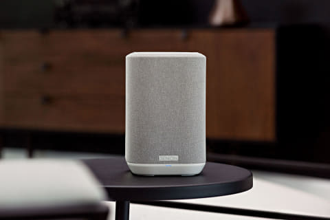 デノンのネットワークスピーカー「Home 150」、音声アシスタント省いて