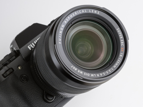 交換レンズレビュー：XF18-135mm F3.5-5.6 R LM OIS WR - デジカメ Watch