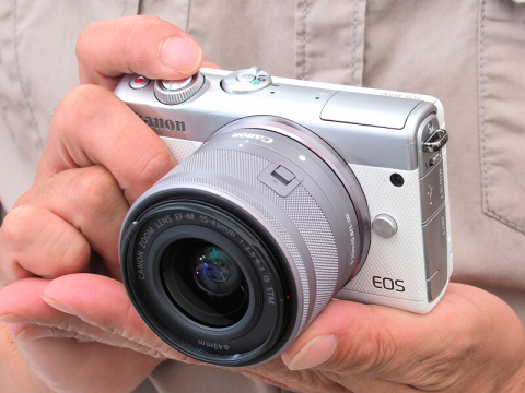 新製品レビュー：Canon EOS M100（外観・機能編） - デジカメ Watch