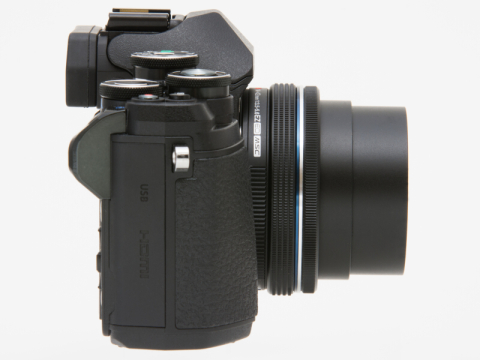 新製品レビュー：OLYMPUS OM-D E-M10 Mark III（外観・機能編