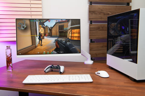 女性にもおすすめ！ Philipsの白いゲーミングモニター「EVNIA