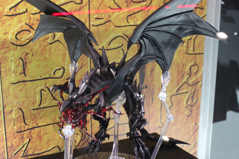 特別企画】【魂ネイションズ撮り下ろし】青眼の白龍と対をなす、「真紅