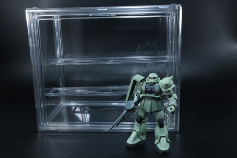 特別企画】550円のコスパ最高のコレクションケース。ダイソーの「透明