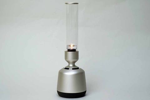 ガラス管を鳴らすソニーの間接照明スピーカー「LSPX-S2」。音と声を