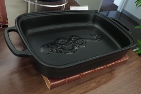 ル・クルーゼとハリー・ポッターがコラボ! 魔法のココット、杖のような