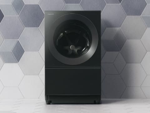 パナソニック、四角いドラム式「Cuble」に洗濯物取り忘れアラーム搭載