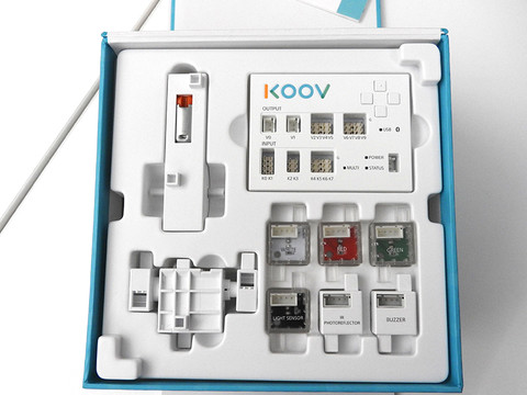 ソニー、小学生以上向けロボット・プログラミング学習キット「KOOV