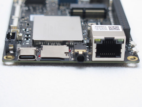 Hothotレビュー】ラズパイで“Lチカ”もできるIntel N150超小型ボード