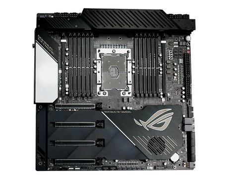 ASUS、2電源利用で28コアXeon対応のゲーミングマザー「ROG Dominus