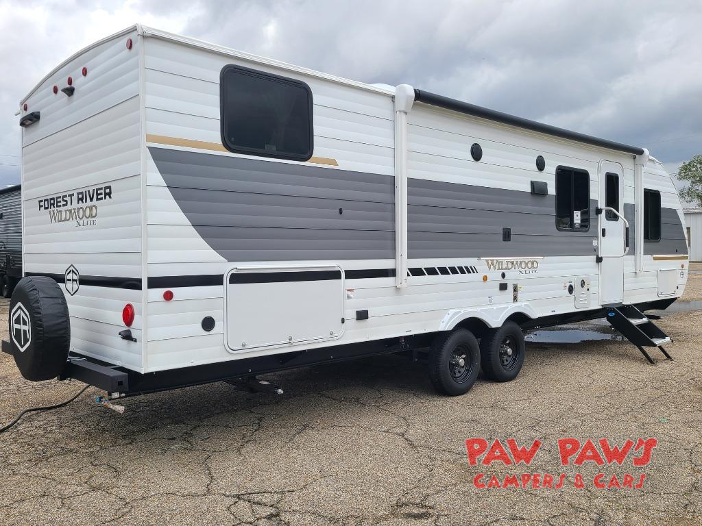 New 2025 Forest River RV Wildwood X-Lite 273QBXL Travel Trailer at
